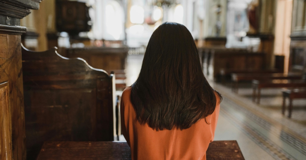 When-a-Trauma-Survivor-Walks-Into-Church.jpg