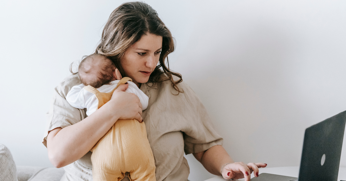 Slow Motherhood
